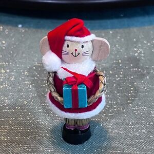 Vintage Avon Miniature Wooden Santa Mouse Figurine Christmas Holiday Decor